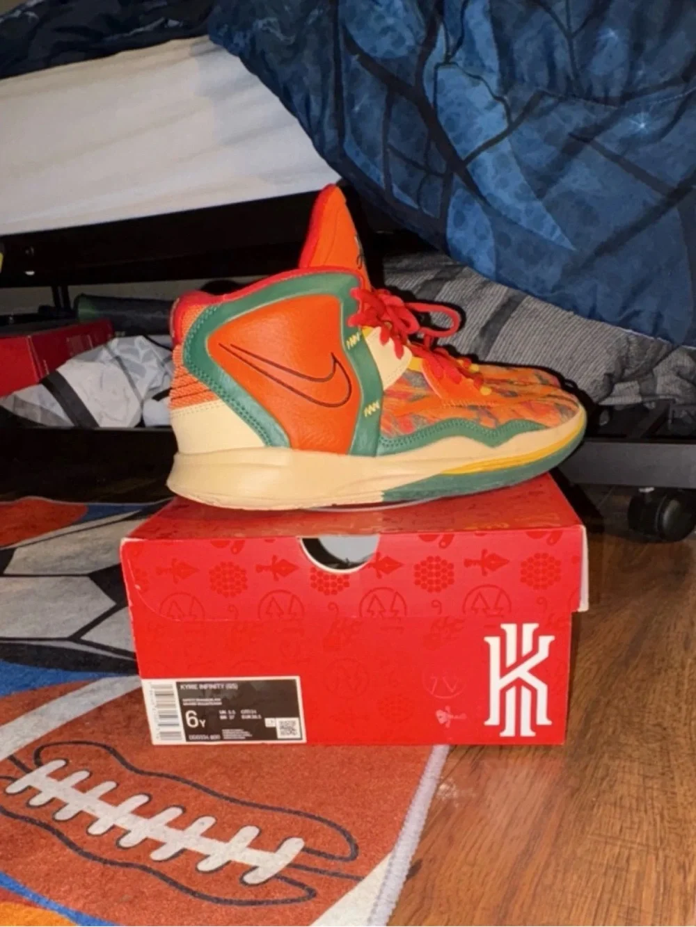 Nike Kyrie Infinity GS Boys' Basketball Shoes Orange Multicolor Size 6y